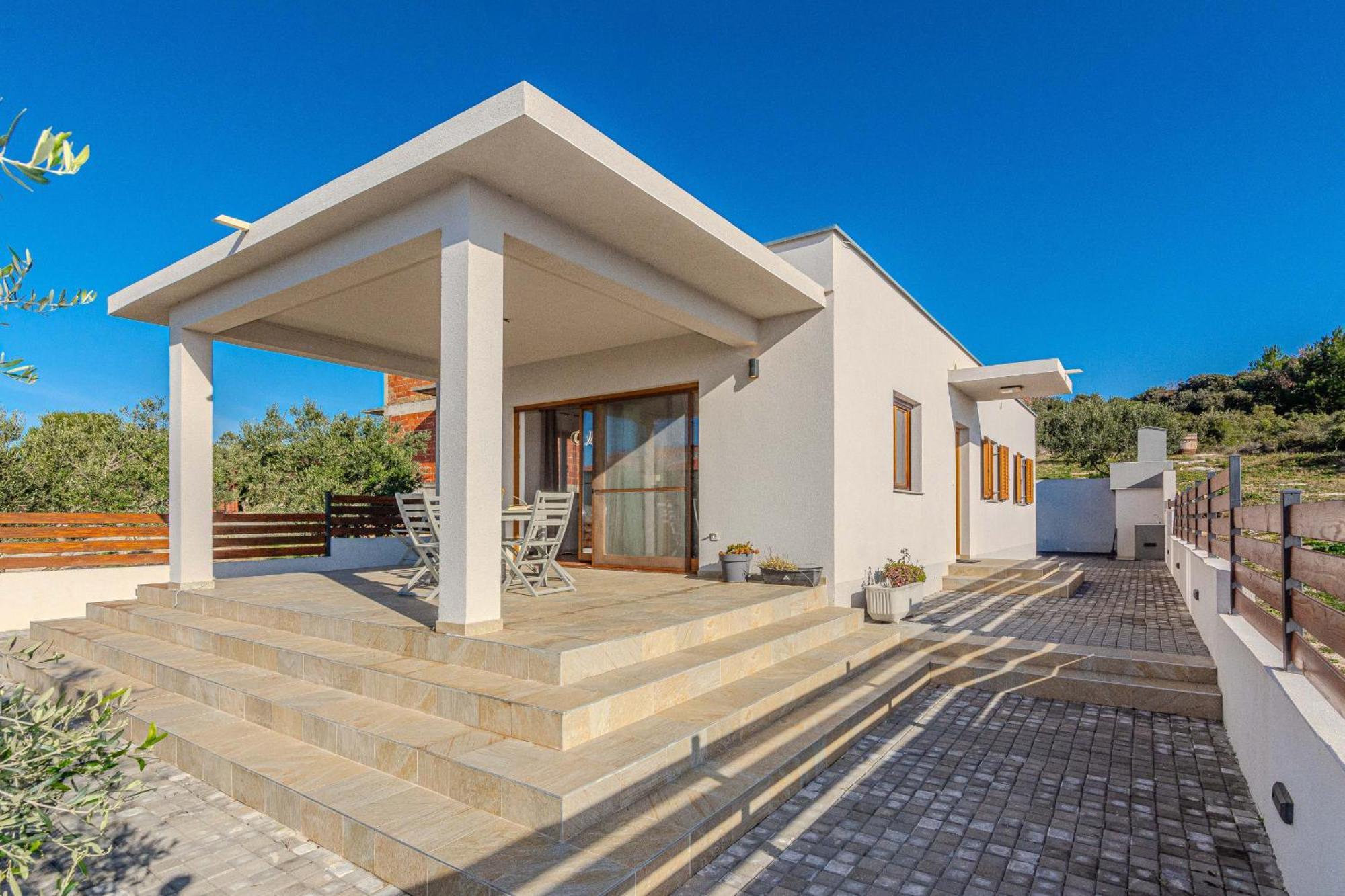 Holiday Home Lucy Pakoštane Esterno foto